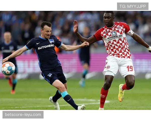 德克兰·赖斯赛季开局表现抢眼,强势助力球队稳步迈向争冠行列 德克兰·赖斯赛季开局表现抢眼,强势助力球队稳步迈向争冠行列