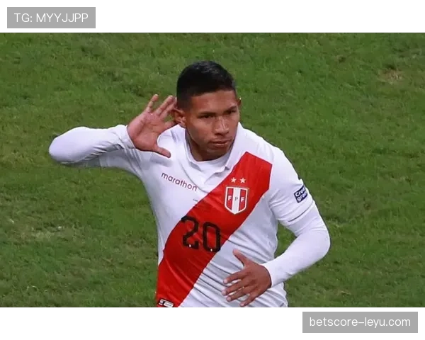 美洲杯新军黑马崛起，惊艳表现引爆足坛热议